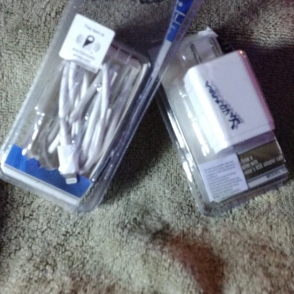 Iphone Charger & dual box